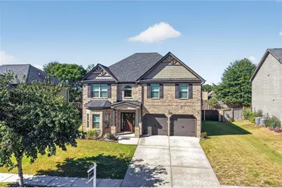 3559 Lake End Drive, Loganville, GA 30052 - Photo 2