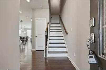 504 Elm Bluff Way, Lawrenceville, GA 30043 - Photo 2
