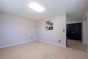 315 Furrow Creek Ct, Jackson, GA 30233 - Photo 10