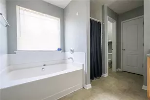 315 Furrow Creek Ct, Jackson, GA 30233 - Photo 18