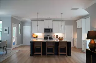 5313 Hearthstone St, Stone Mountain, GA 30083 - Photo 10