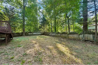 143 Hartwood Drive, Woodstock, GA 30189 - Photo 2