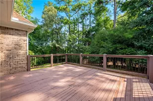2414 Glenmore Ln, Snellville, GA 30078 - Photo 50