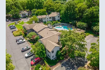 48 Finch Trail NE, Atlanta, GA 30308 - Photo 6