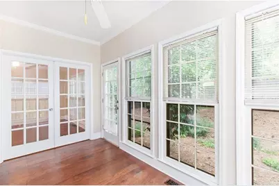 919 Bridgegate Drive NE, Marietta, GA 30068 - Photo 10