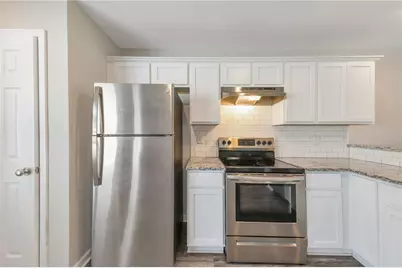 4431 Pinscher Street, Union City, GA 30291 - Photo 6