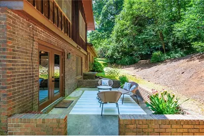 215 N Mill Road, Sandy Springs, GA 30328 - Photo 34
