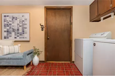 215 N Mill Road, Sandy Springs, GA 30328 - Photo 22