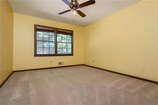 215 N Mill Rd, Sandy Springs, GA 30328 - Photo 32