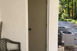 1116 Summer Brook Rd, Atlanta, GA 30349 - Photo 22