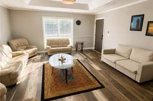 1116 Summer Brook Rd, Atlanta, GA 30349 - Photo 4