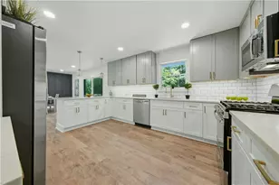 2682 Westchester Dr, East Point, GA 30344 - Photo 14