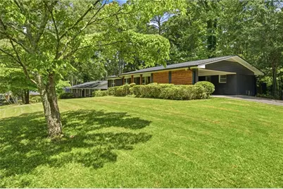 2682 Westchester Drive, East Point, GA 30344 - Photo 2