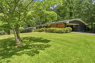 2682 Westchester Dr, East Point, GA 30344 - Photo 2