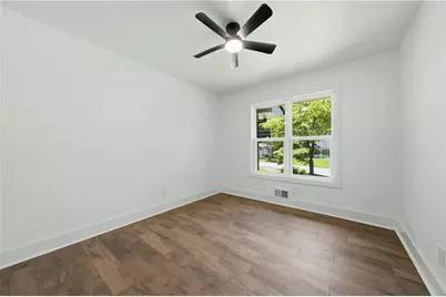 2682 Westchester Drive, East Point, GA 30344 - Photo 18