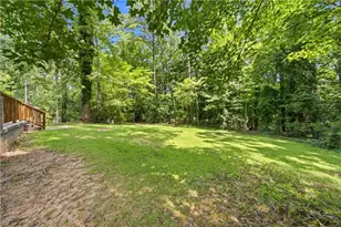 2682 Westchester Dr, East Point, GA 30344 - Photo 26
