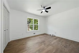 2682 Westchester Dr, East Point, GA 30344 - Photo 22