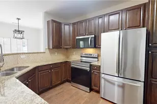 3249 Brockenhurst Dr, Buford, GA 30519 - Photo 6