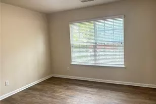 2215 Landing Walk Dr, Duluth, GA 30097 - Photo 12