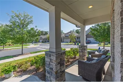 616 Grassmeade Lane, Woodstock, GA 30188 - Photo 2