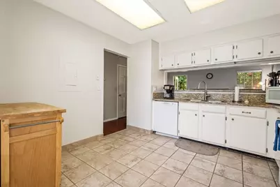 603 Wedgewood Way, Sandy Springs, GA 30350 - Photo 8