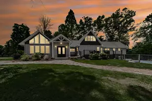 121 Ciderhouse Ln, Blue Ridge, GA 30513 - Photo 2