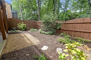 2614 Long Pointe, Roswell, GA 30076 - Photo 32