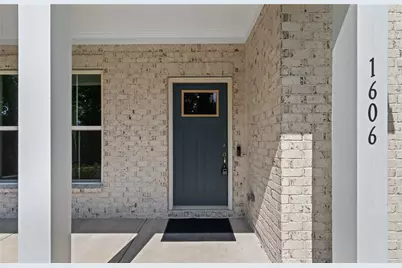 1606 Waterchase Drive, Dacula, GA 30019 - Photo 4