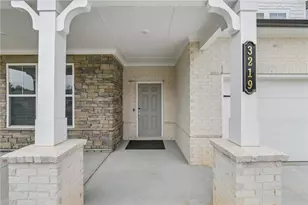 3219 Shirecrest Ln, Dacula, GA 30019 - Photo 2