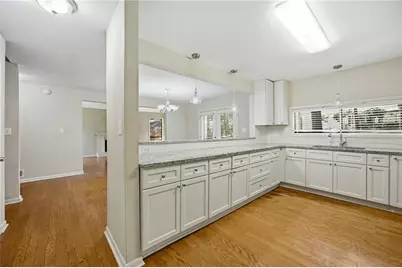 410 N Eagles Bluff, Alpharetta, GA 30022 - Photo 10