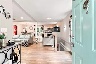 2740 Dale Creek Dr, Atlanta, GA 30318 - Photo 8