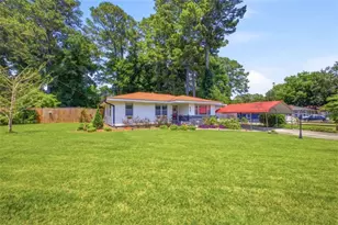 414 Robin Hood Rd, Rome, GA 30161 - Photo 2