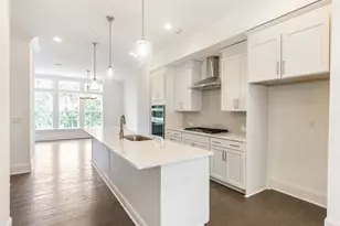 6803 Prelude Dr, Sandy Springs, GA 30328 - Photo 22