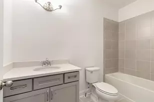 6803 Prelude Dr, Sandy Springs, GA 30328 - Photo 4