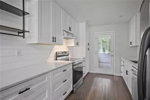 410 Hickory Walk, Woodstock, GA 30188 - Photo 8