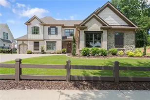 6866 S Bluff Ct, Gainesville, GA 30506 - Photo 1