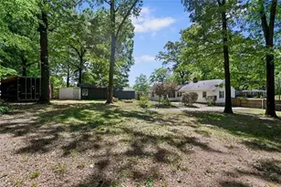 2654 Elsinore St, Atlanta, GA 30344 - Photo 2
