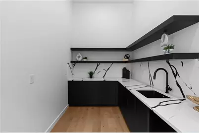 3293 Lenox Place NE, Atlanta, GA 30324 - Photo 52