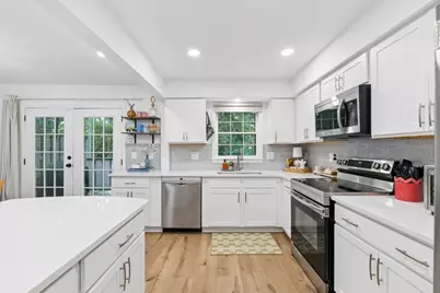 140 Amherst Place NW, Atlanta, GA 30327 - Photo 10
