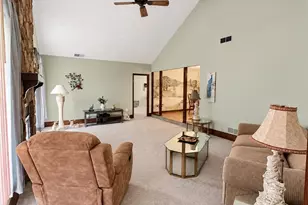 1166 Lakeridge Ct, Grayson, GA 30017 - Photo 4