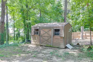 900 Pawnee Pl, Lilburn, GA 30047 - Photo 36