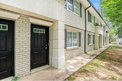 6940 Roswell Road #16B, Atlanta, GA 30328 - Photo 2