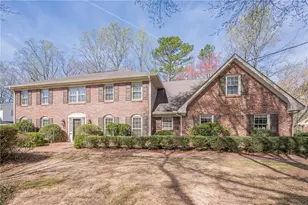 5274 Wyntercreek Way, Dunwoody, GA 30338 - Photo 4