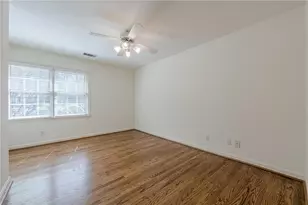 5274 Wyntercreek Way, Dunwoody, GA 30338 - Photo 42