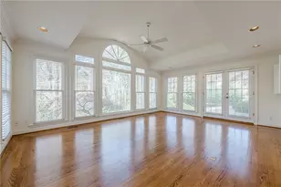 5274 Wyntercreek Way, Dunwoody, GA 30338 - Photo 16