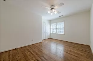 5274 Wyntercreek Way, Dunwoody, GA 30338 - Photo 38