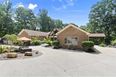 3686 Suwanee Creek Court, Suwanee, GA 30024 - Photo 86