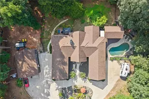 3686 Suwanee Creek Ct, Suwanee, GA 30024 - Photo 2