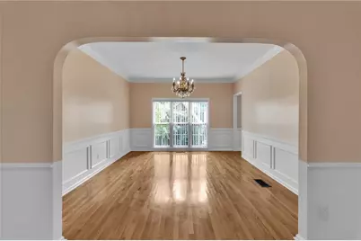 915 Chipley Court, Marietta, GA 30062 - Photo 4