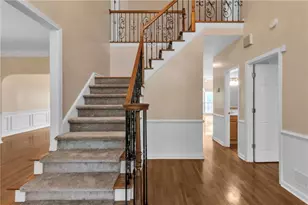 915 Chipley Ct, Marietta, GA 30062 - Photo 2